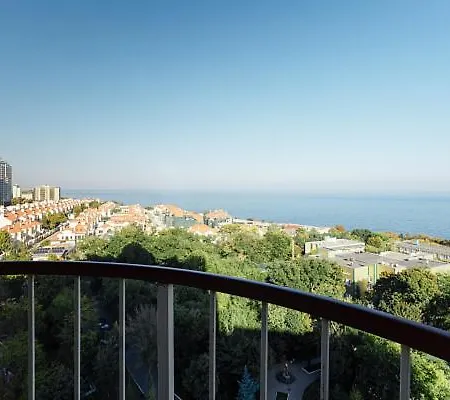 New In Arcadia,sea View Apartment
