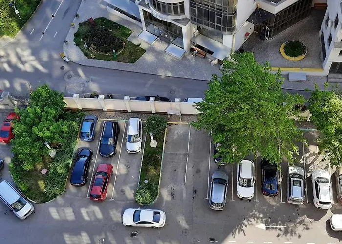 New In Arcadia,sea View 아파트 *